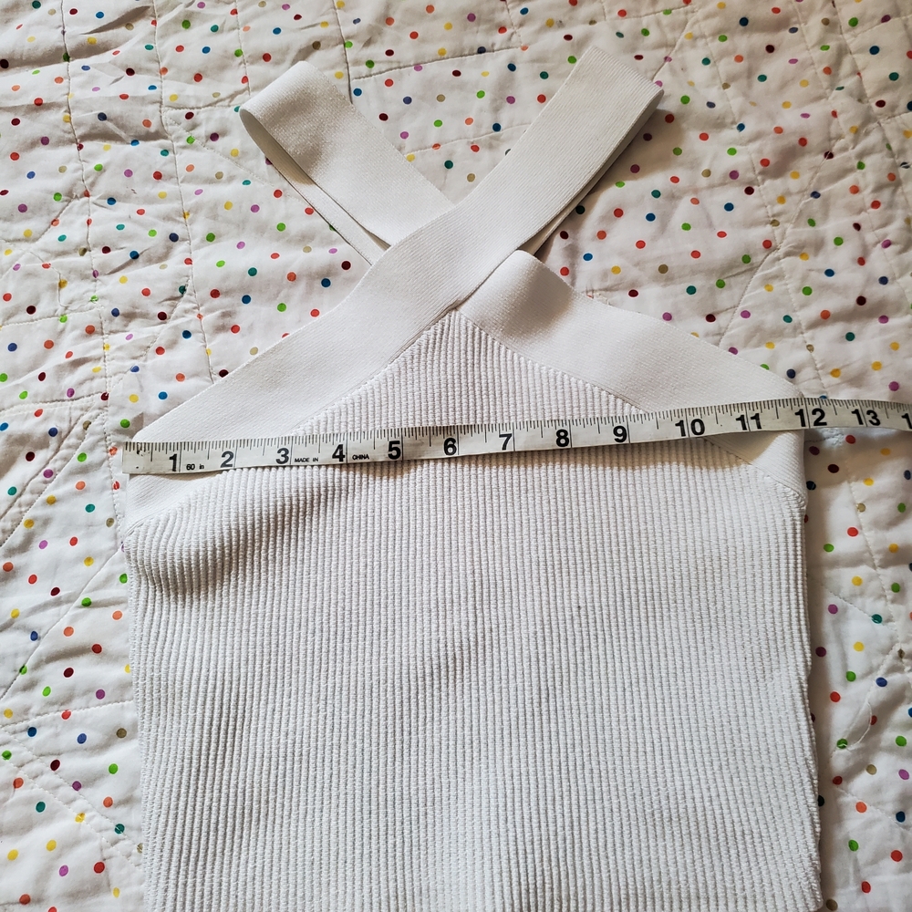 Quince Cropped Halter Ribbed Knit Tank - Picture 3 of 8
